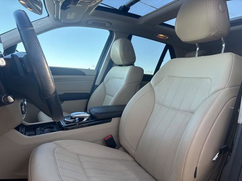 Used 2018 Mercedes-Benz GLE 350 4MATIC image 29