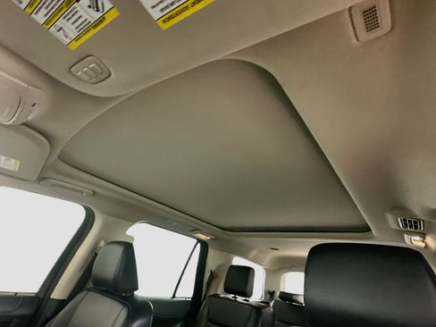 Used 2022 Ford Expedition XLT RWD image 26