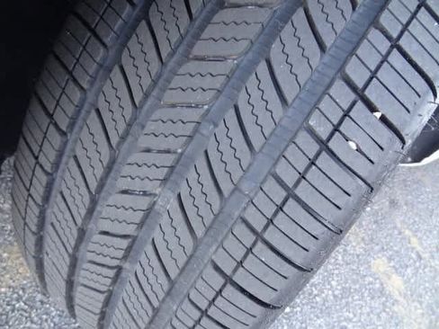 Used 2024 Volvo S60 B5 Plus image 39