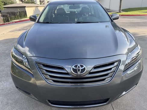 Used 2007 Toyota Camry XLE image 2