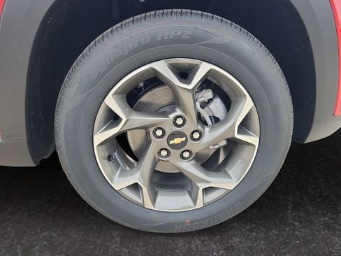 New 2026 Chevrolet Trax LT w/ Driver Confidence Package image 30
