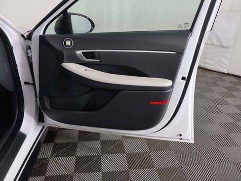 Used 2023 Hyundai Sonata SEL w/ Cargo Package image 23