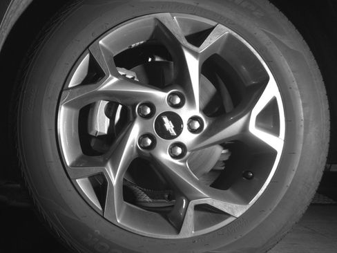 Used 2025 Chevrolet Trax LT FWD image 12
