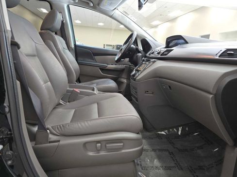 Used 2014 Honda Odyssey Touring image 28