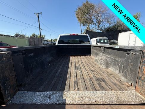 Used 2017 GMC Sierra 2500 SLE w/ SLE Preferred Package image 14