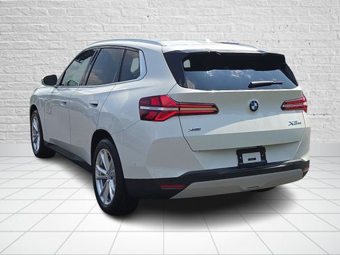 Used 2025 BMW X3 xDrive30i w/ Convenience Package image 3
