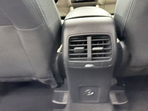 Used 2022 Ford Escape SE w/ Convenience Package image 28