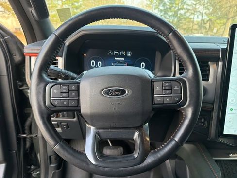 Used 2022 Ford Expedition Timberline image 12