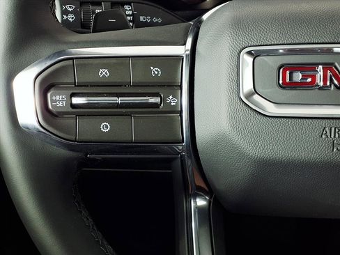 New 2026 GMC Acadia Elevation w/ Elevation Premium Package image 20