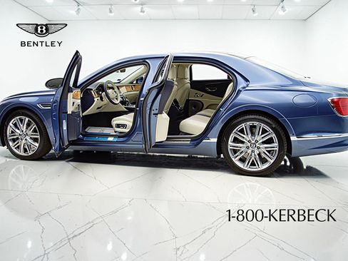 Certified 2022 Bentley Flying Spur Plug-In Hybrid AWD/4WD image 5