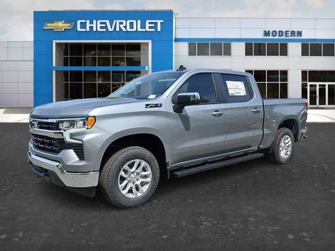 New 2026 Chevrolet Silverado 1500 LT w/ Z71 Off-Road Package AWD/4WD image 1