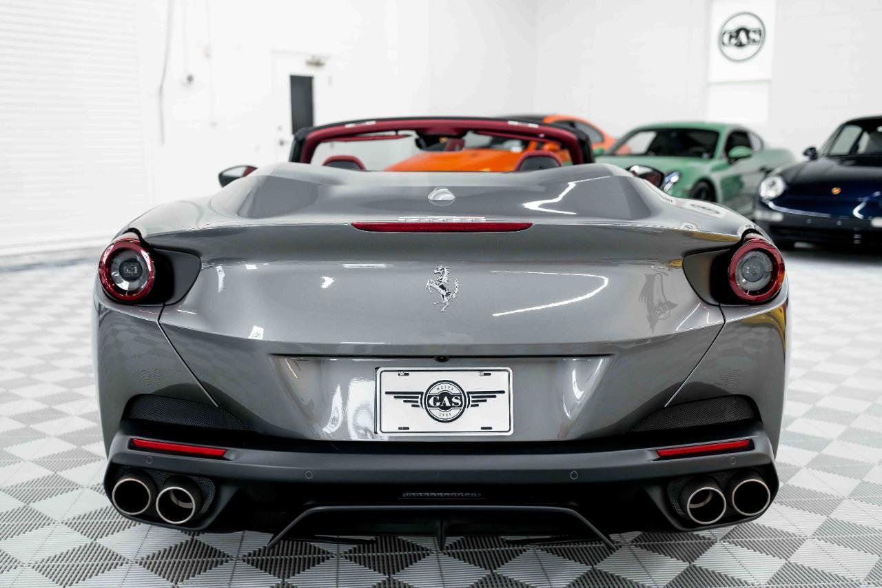 Used 2020 Ferrari Portofino RWD image 17