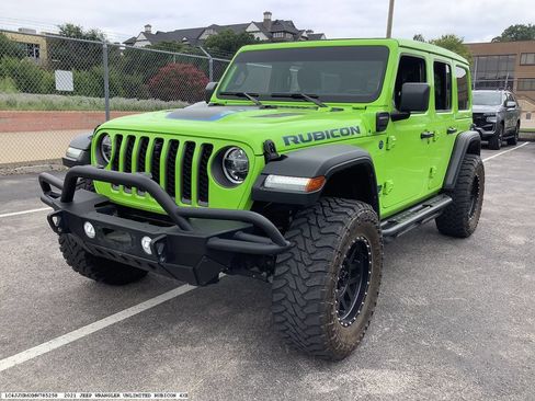 Used 2021 Jeep Wrangler Unlimited Rubicon 4xe w/ Cold Weather Group AWD/4WD image 4