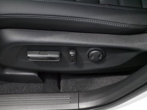Certified 2026 Honda CR-V EX-L image 20