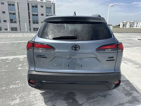 Used 2024 Toyota Corolla Cross AWD Hybrid w/ Convenience Package image 24
