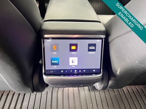 Used 2023 Tesla Model S Plaid AWD/4WD image 18
