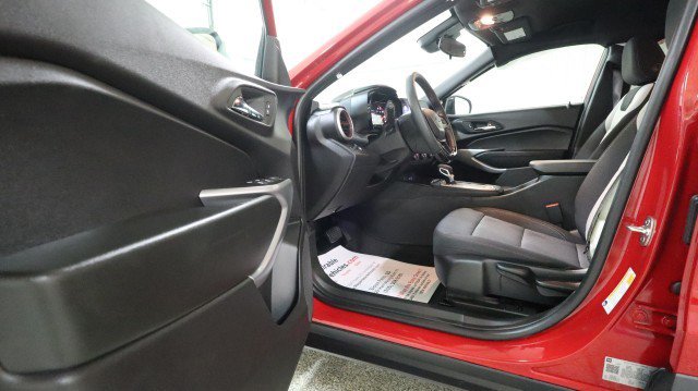 Used 2026 Chevrolet Trax RS w/ Driver Confidence Package FWD image 9