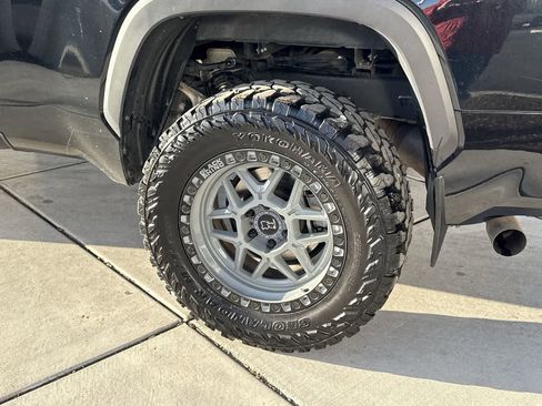 Used 2023 Toyota Tundra SR5 image 8