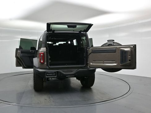New 2026 Ford Bronco Badlands image 31