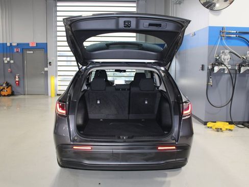 Certified 2023 Honda HR-V LX image 40