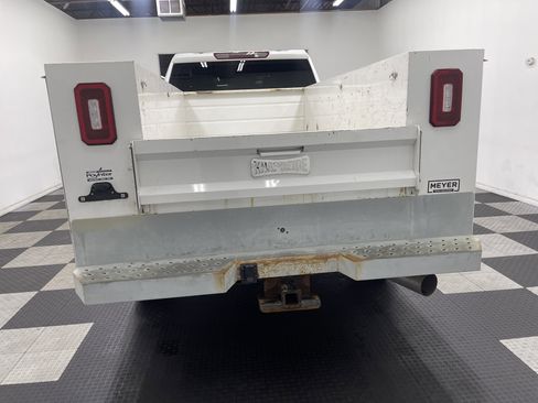 Used 2021 Chevrolet Silverado 2500 W/T w/ WT Fleet Convenience Package AWD/4WD image 3