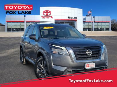 Used 2022 Nissan Pathfinder SV w/ SV Premium Package