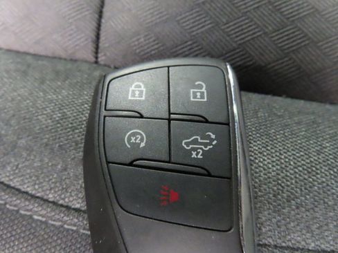 Used 2025 Chevrolet Silverado 2500 LT w/ Convenience Package image 50