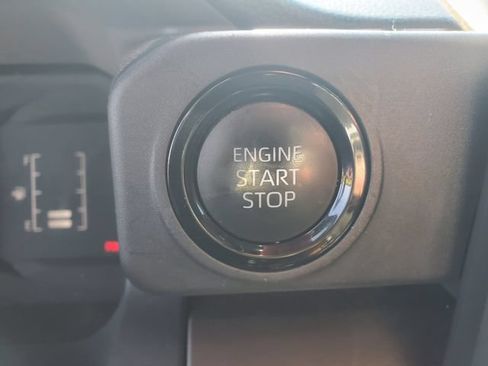 Used 2024 Toyota Tacoma SR5 RWD image 29