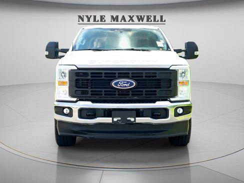 Used 2024 Ford F250 XL w/ FX4 Off-Road Package AWD/4WD image 5