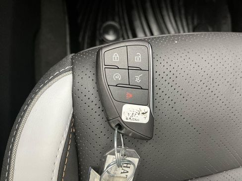 Used 2026 Buick Envision Sport Touring AWD/4WD image 31