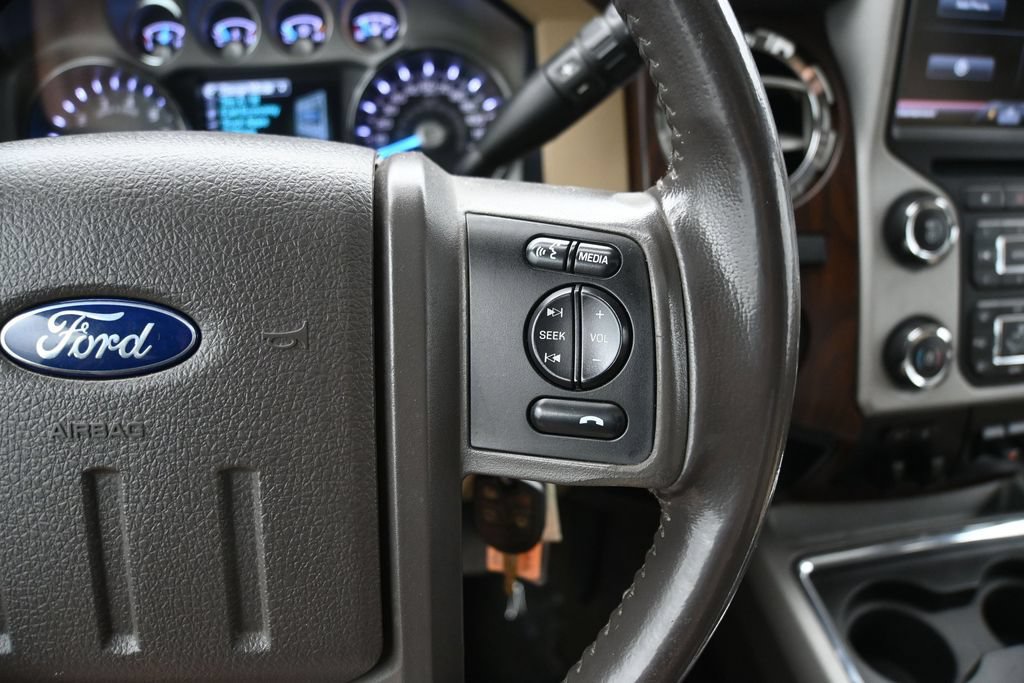 Used 2016 Ford F250 Lariat w/ Lariat Ultimate Package AWD/4WD image 20