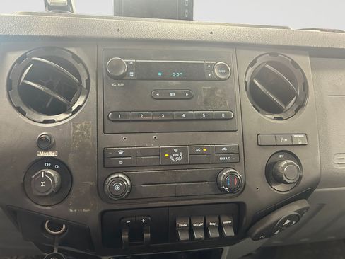 Used 2013 Ford F350 XL RWD image 12