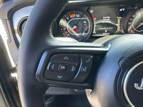 Used 2026 Jeep Wrangler Sport AWD/4WD image 26
