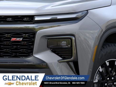 New 2026 Chevrolet Traverse Z71 w/ Enhanced Driving Package AWD/4WD image 10