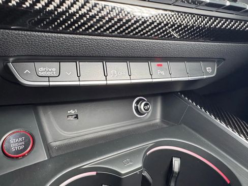 Used 2018 Audi RS 5 w/ Dynamic Package image 41