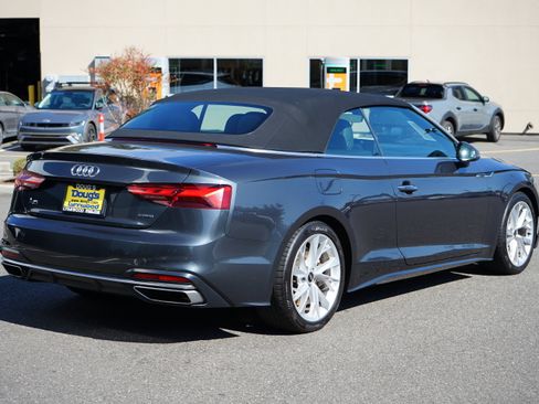 Used 2022 Audi A5 2.0T Premium image 3