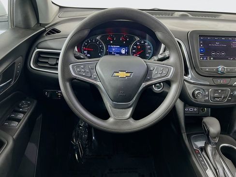 Used 2022 Chevrolet Equinox LT image 11