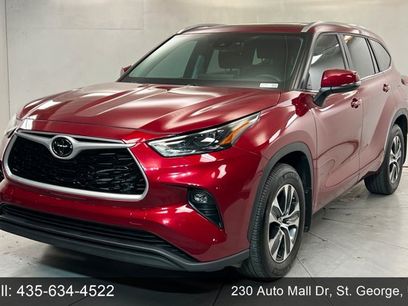 Used 2023 Toyota Highlander XLE