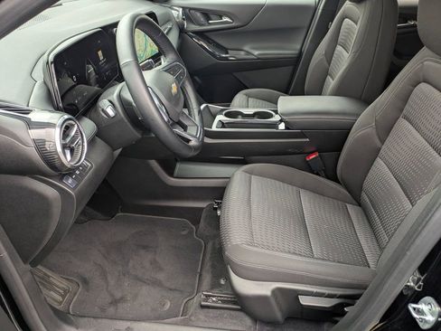 Used 2025 Chevrolet Equinox LT AWD/4WD image 31