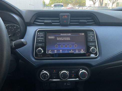 Used 2025 Nissan Versa SV FWD image 22