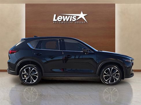 Used 2022 MAZDA CX-5 AWD 2.5 S w/ Premium Package image 5
