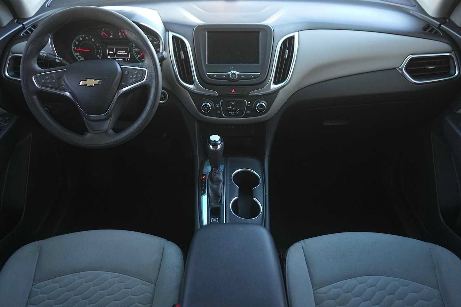 Used 2021 Chevrolet Equinox LS w/ LS Convenience Package FWD image 10