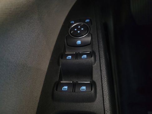 Used 2018 Ford Fusion S FWD image 27