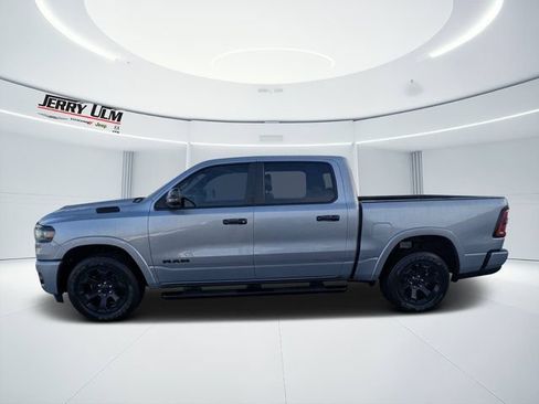 Used 2025 RAM 1500 Big Horn AWD/4WD image 6