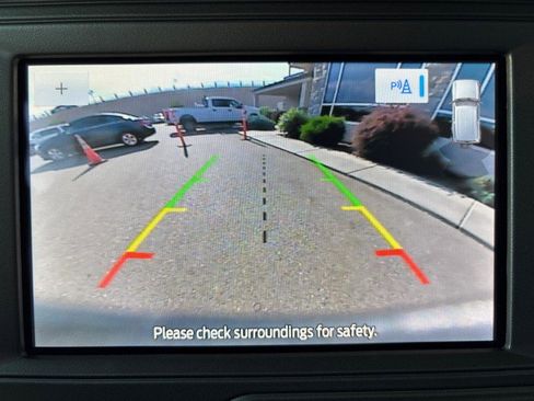 Used 2022 Ford Bronco Outer Banks image 16