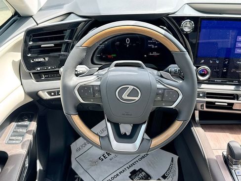 New 2026 Lexus RX 350 image 23