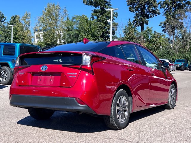 Used 2021 Toyota Prius Limited w/ Premium Convenience Package FWD image 2