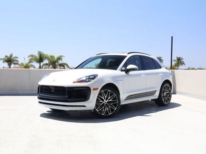 Certified 2026 Porsche Macan GTS