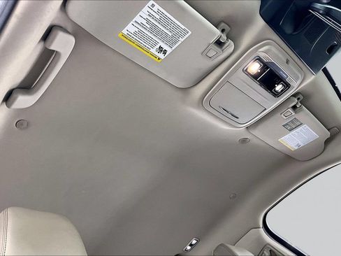 Used 2022 Lincoln Corsair FWD image 22