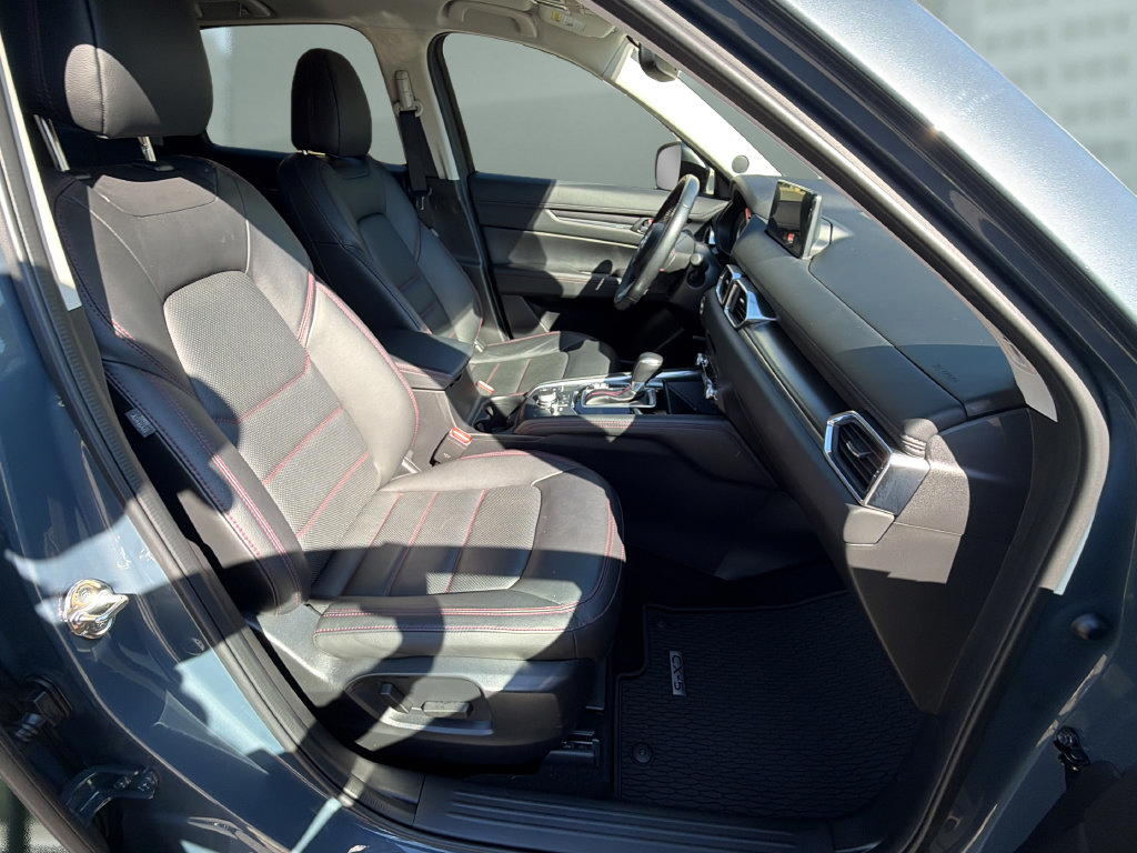Certified 2025 MAZDA CX-5 Carbon Edition AWD/4WD image 18